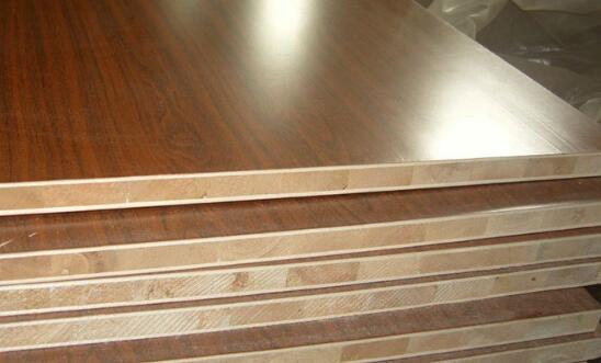 17MM桐木好色先生成人APP